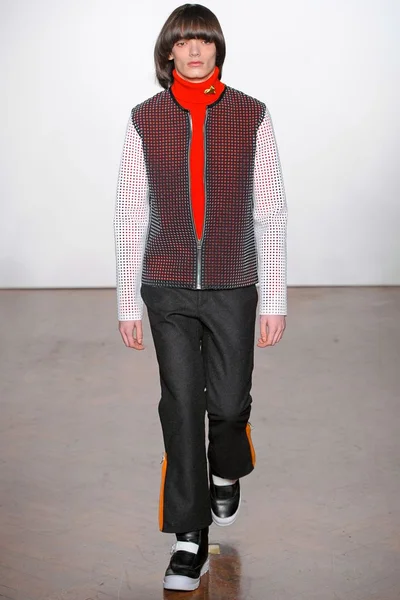 Look 1